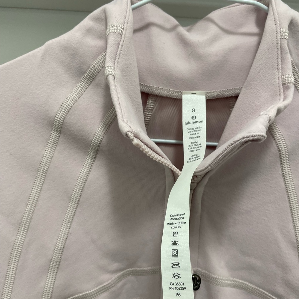 Lululemon define jacket - Picture 3 of 5
